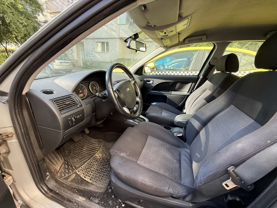 Ford Mondeo cutie automata ( defecta)