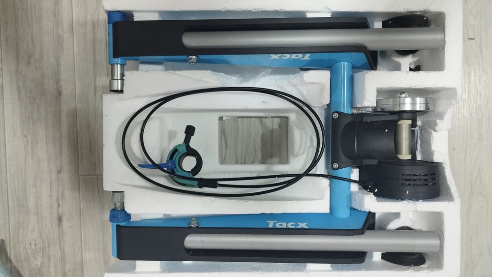 Велостанок TACX Голландия GARMIN