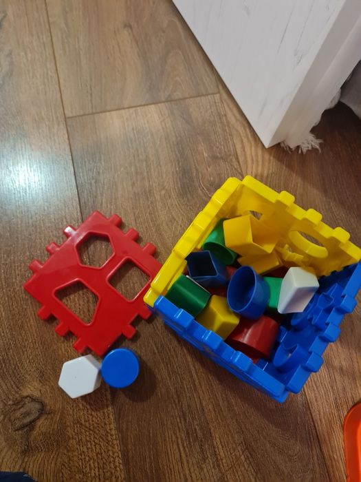 Дървена играчка с магнитни рибки