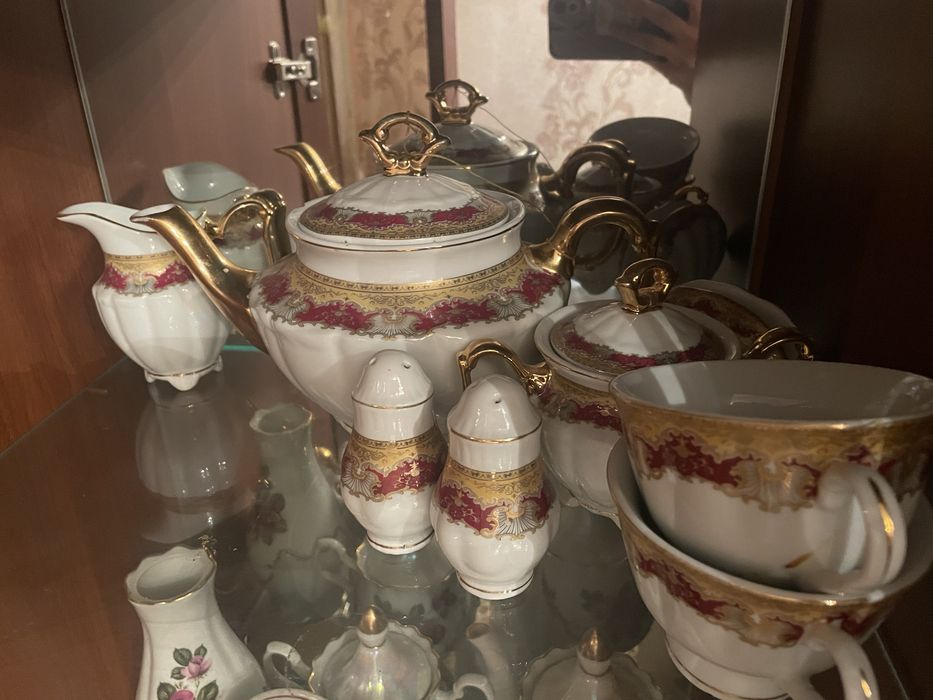 Керамические чайники и хрусталь