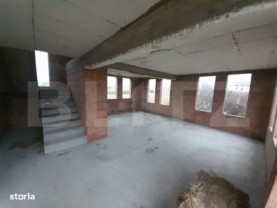 Casa individuala , 180 mp utili, teren de 1.500 mp, la 16 km de Bistri