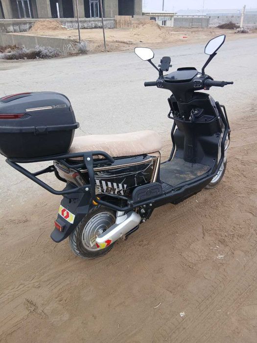 Elektr zaryadli Skuter