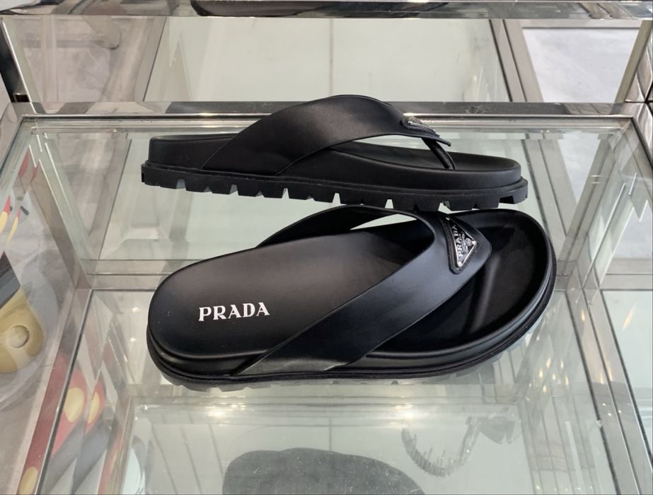 Papuci prada barbati