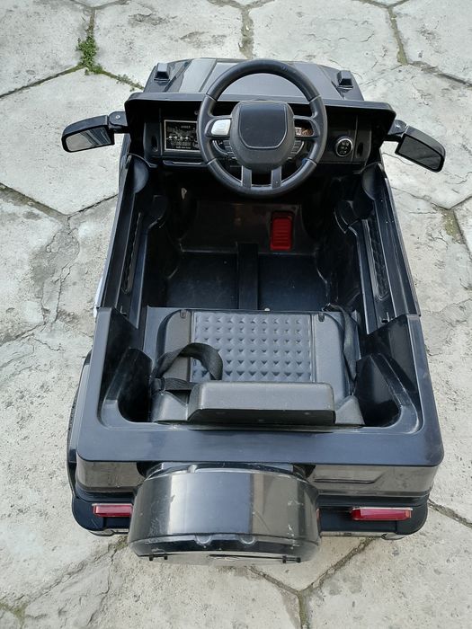 Машина, электромобиль