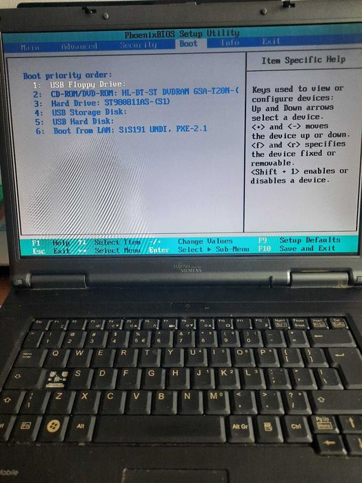 Fujitsu Siemens ESPRIMO Mobile V5515