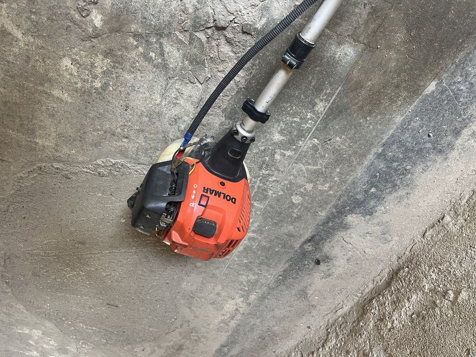 Motocoasa Makita Dolmar