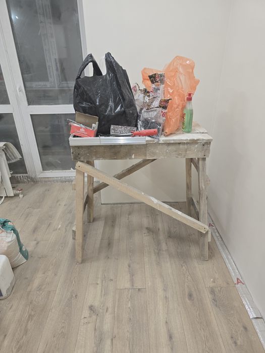 Строительный унитаз с раковиной