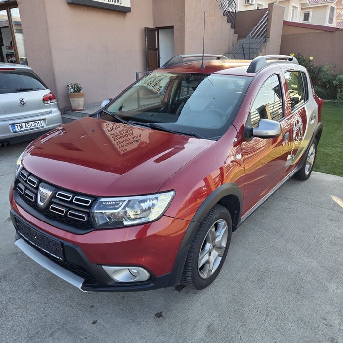 STEPWAY 1,5 BLUE DCI -An 2020 —-5800€