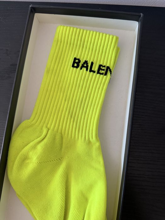 Șosete Balenciaga Neon Yellow