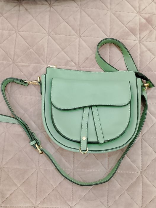 Дамски ЧАНТИ 20 ЛВ.