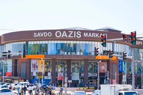 Аренда помещения 65 м², 1-я линия — ТЦ OAZIS, под учебный центр/офис
