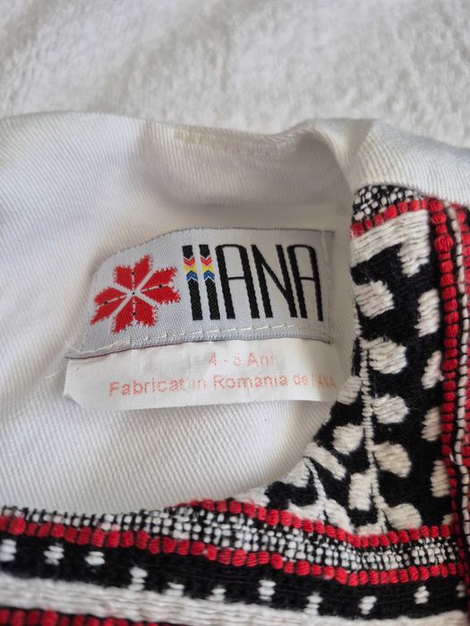 Lot 4 piese speciale fetiță 4–6 ani: Rochii deosebite &Costum Neopren