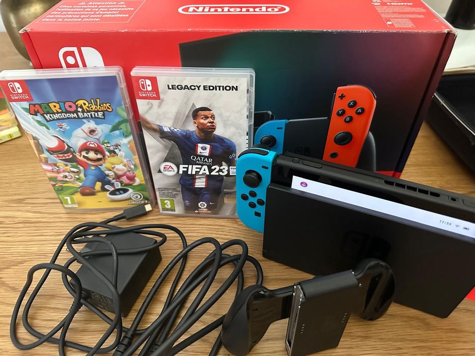 Nintendo Switch 1 с две игри подарък
