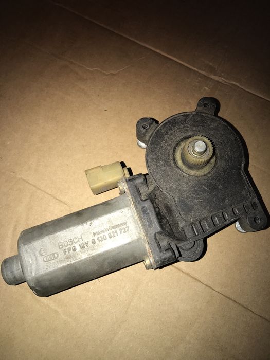 Моторчик стеклоподьемника бмв