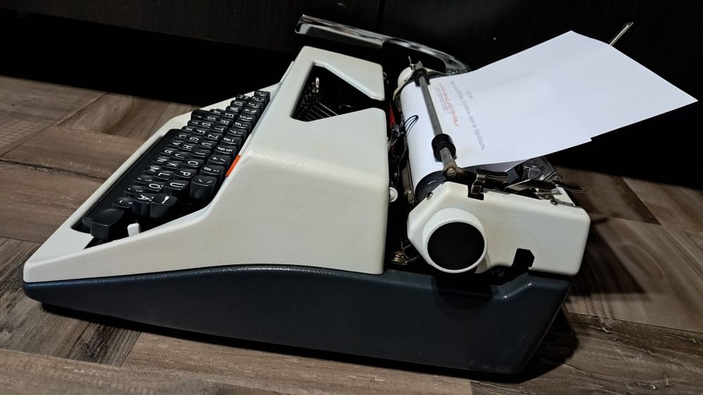 Mașină de scris Olympia