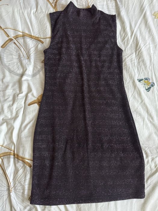 Чисто нови рокли