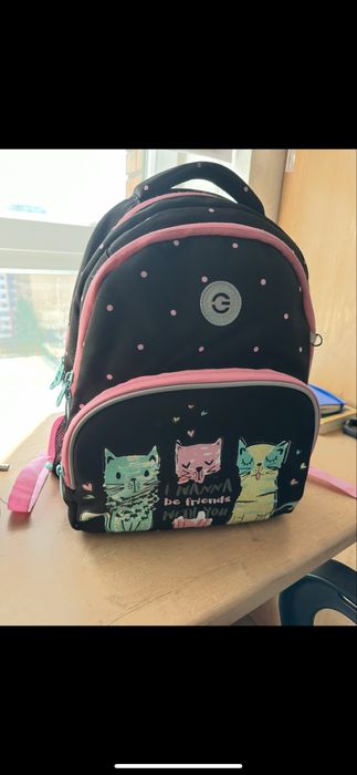 Продам школьный рюкзак