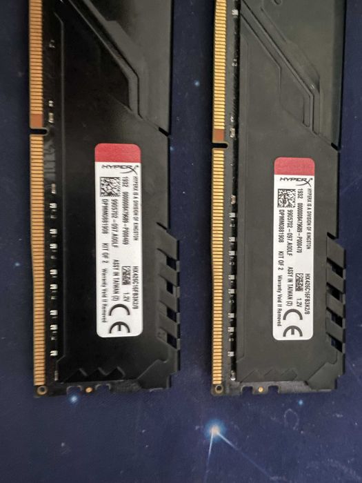 Vand memorie ram 2x4 gb hx426c16fb2k2/8
