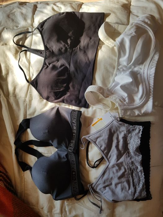 Сутиени Triumph, спортни и др.