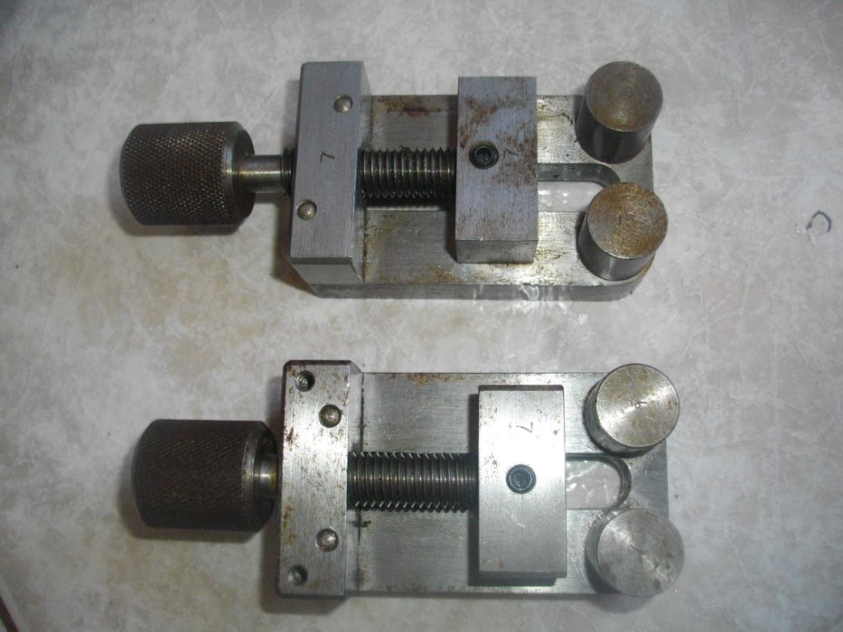 Ново Бижутерско Менгеме С Огъващи Функции-Профи-Масивно-11,5см-Малко