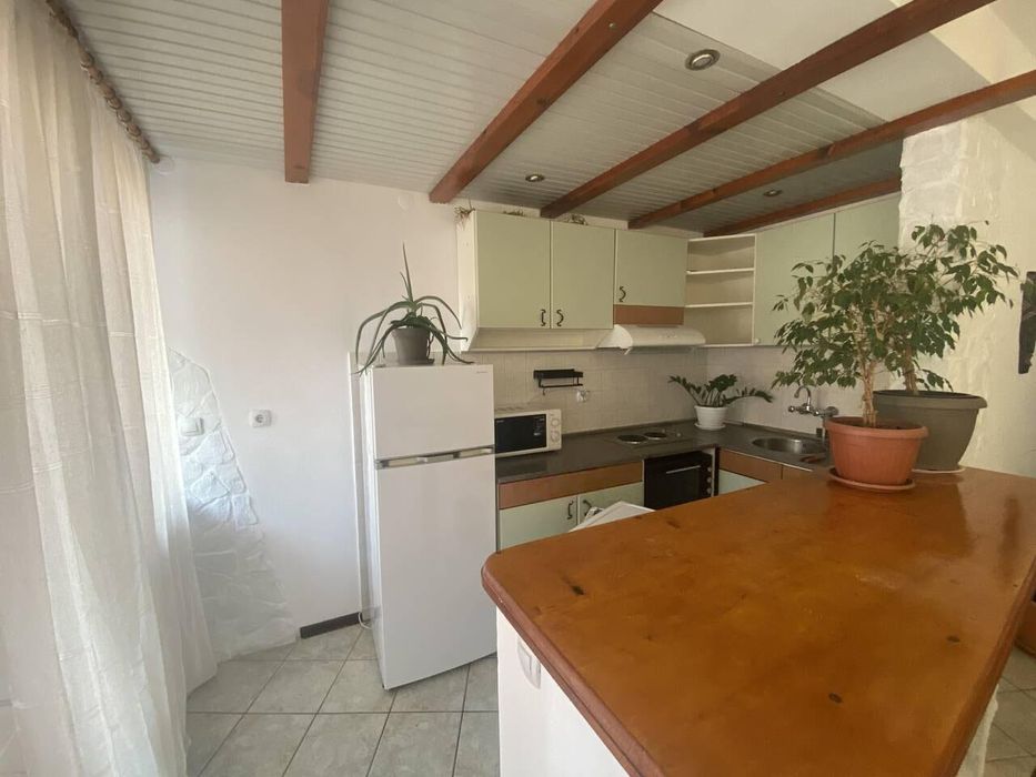 Дава се под наем Тристаен апартамент в Пловдив, Мараша - 100 кв.м за 550 € - Снимка #1