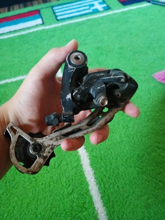 Schimbator față shimano