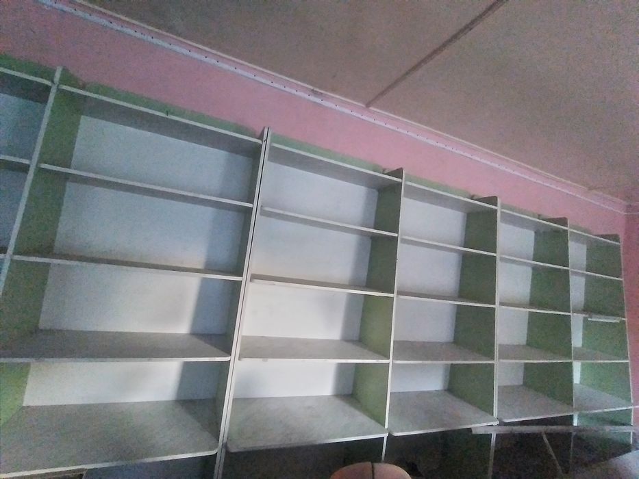 Полка деревянный