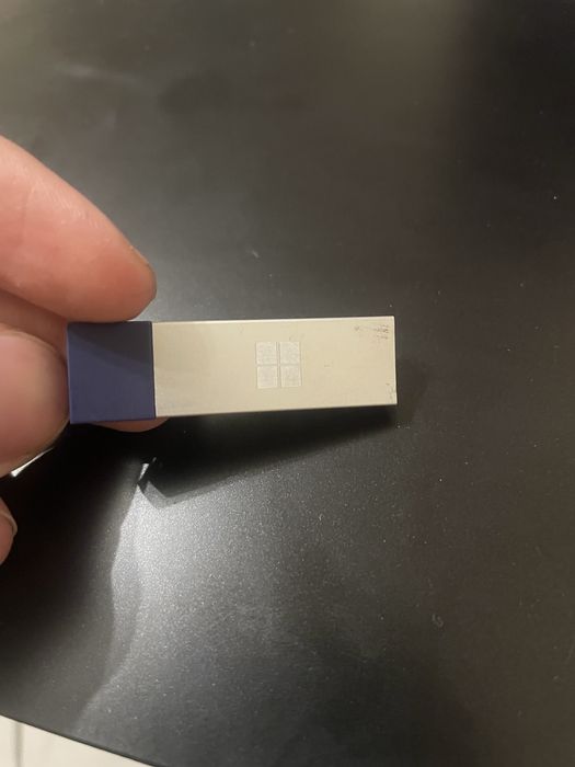 Acer Nitro V15 (RTX4050 6GB, Ryzen 7-7735HS, 16GB Ram,