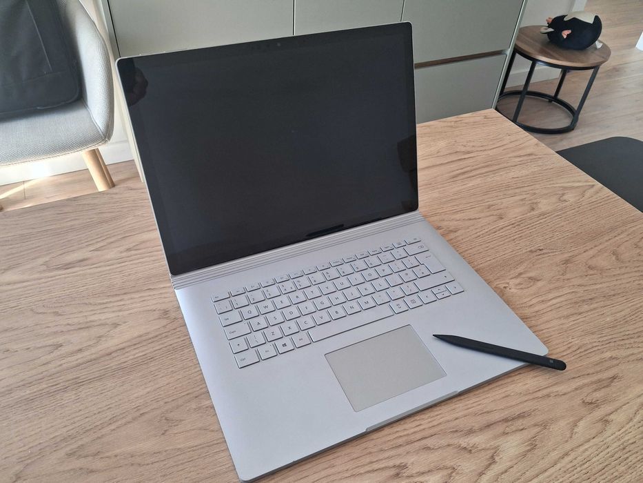 Microsoft Surface Book 3 15" - i7 / 32GB RAM / 1TB SSD / GTX 1660 Ti + Slim Pen 2 (Impecabil)