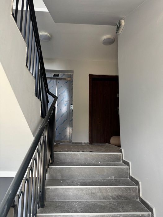 Продава се Тристаен апартамент в Петрич - 82 кв.м за 1120 €/кв.м - Снимка #16