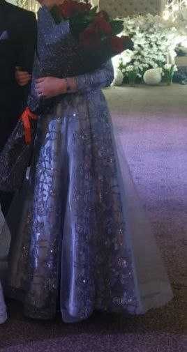 СРОЧНО продаётся вечернее платье