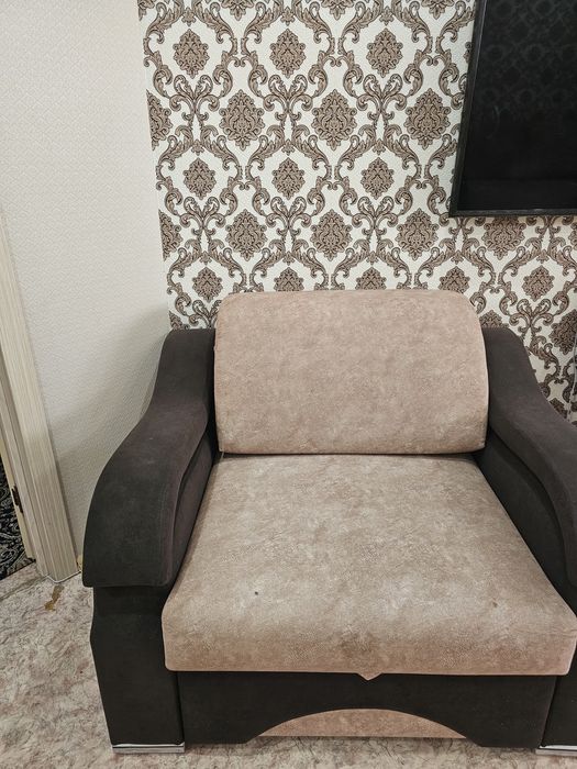 Продам уголок-тройку:диван-софа-кресло