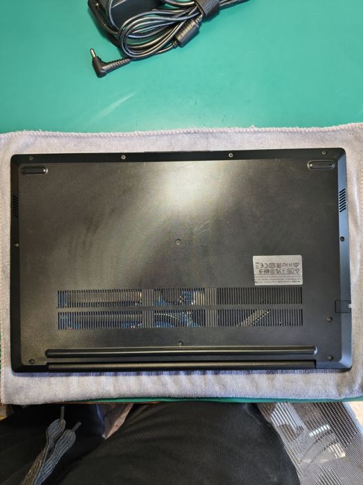 Продам Ноутбук Lenovo