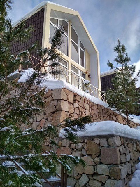 Продается ЕВРО ДАЧА на 4,5 сотках в горах ЧИМГАНА