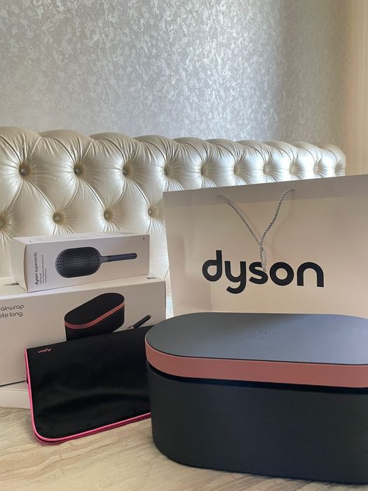 Продается дайсон и платья