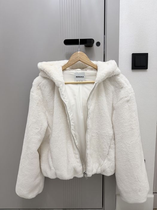 Bershka куртка размер S