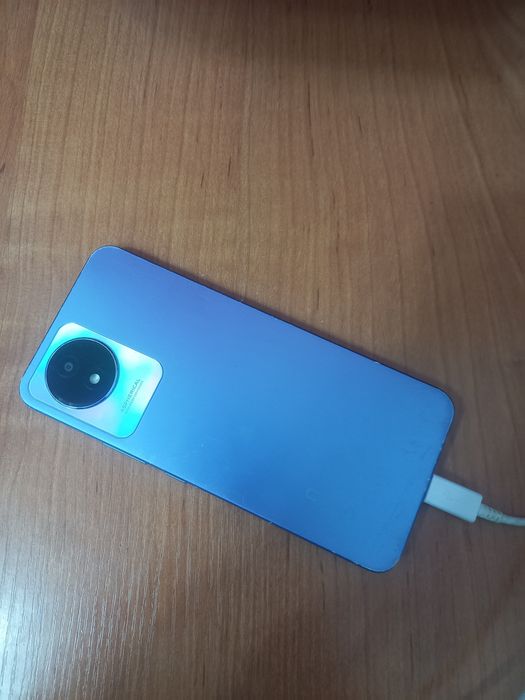 Продам Vivo Y 02