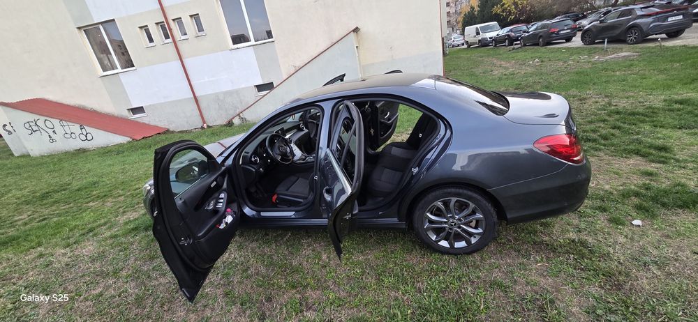 Vand Mercedes  c200 diesel din 06 2014