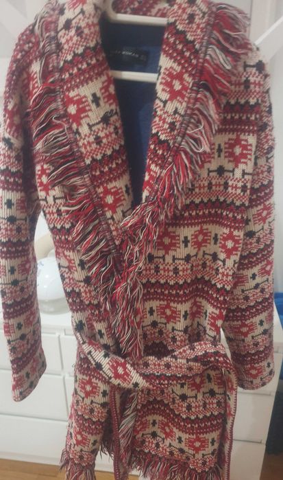 Дамсса жилетка Zara