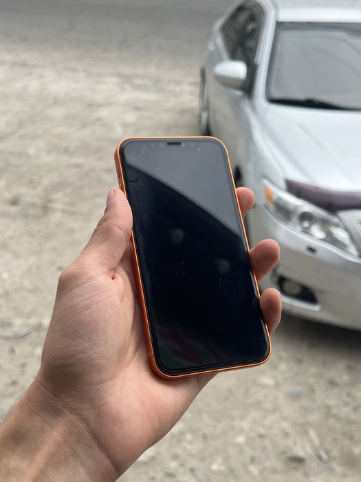 iPhone 11 в корпусе 17 Pro