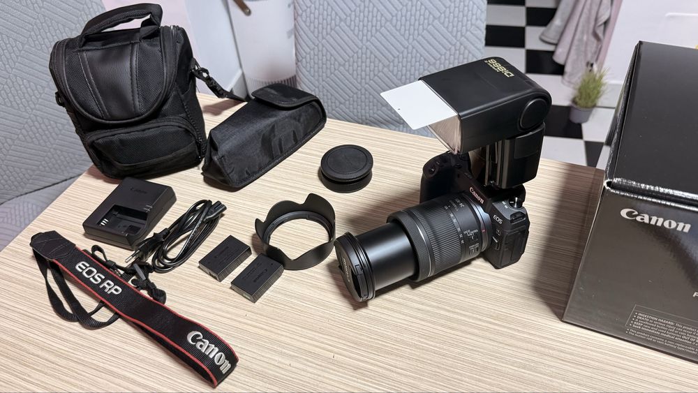 Vand aparat CANON RP  full, mirrorless nou!!