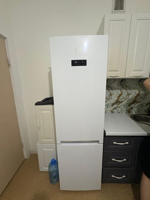 Холодильник beko