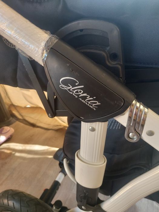 Adamex Gloria Польша да ишлаб чикарилган