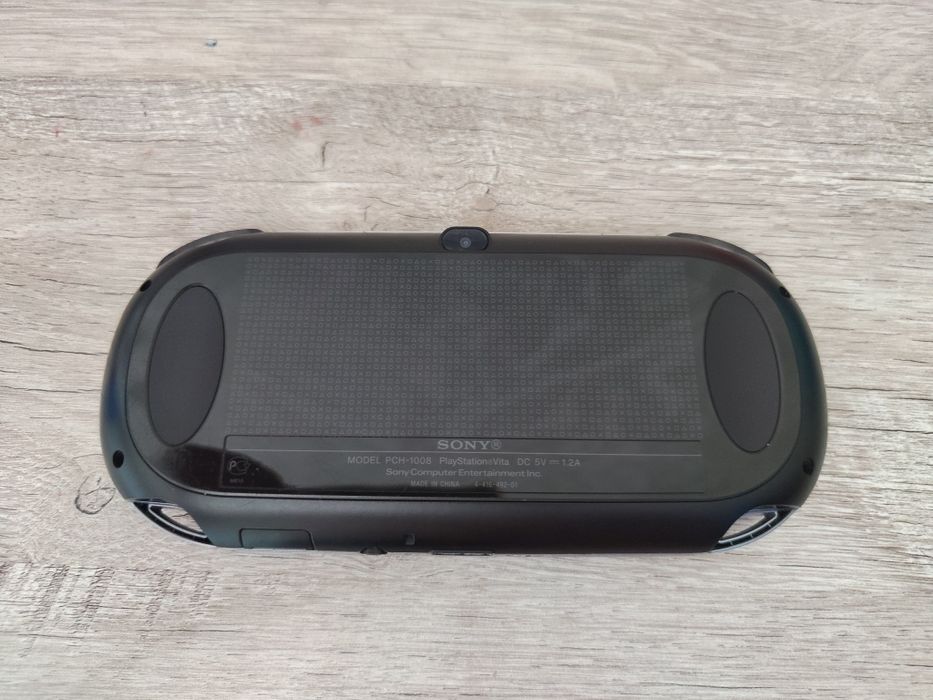 Ps vita 1000 black