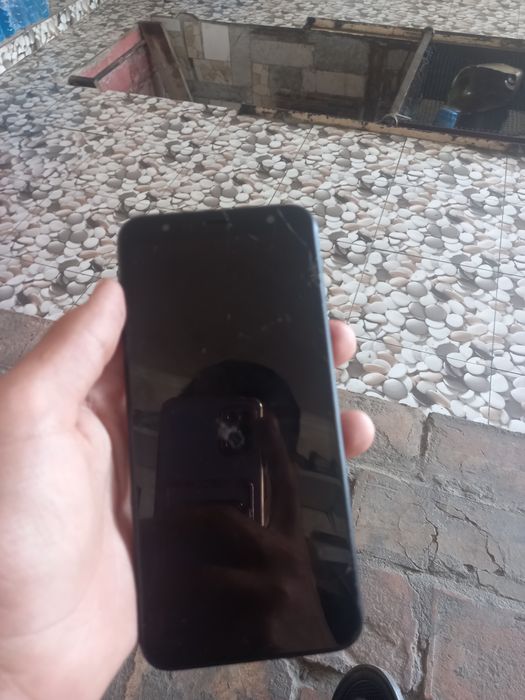 Samsung j6+ garantirovan