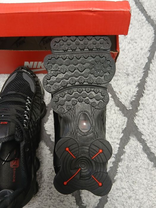 Nike Shox Negri – Mai Multe Mărimi Disponibile 41–44 | Stoc Limitat