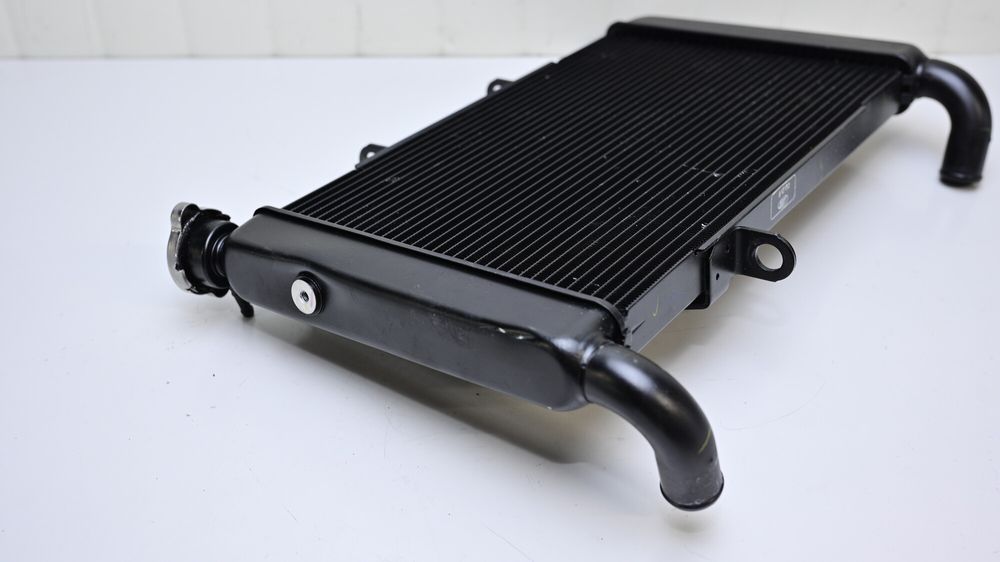 Radiator Apa OEM Honda CB 650 R / CBR 650 R 2019 - 2026