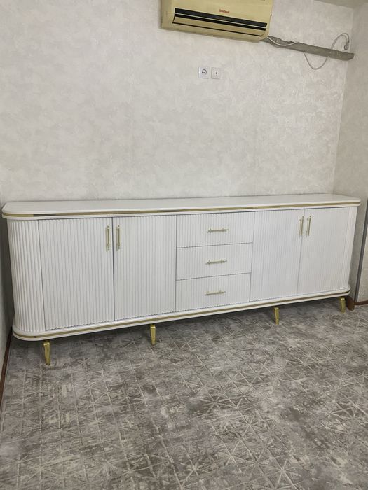 Mehmonxona uchun ajoyib mebellar toplami