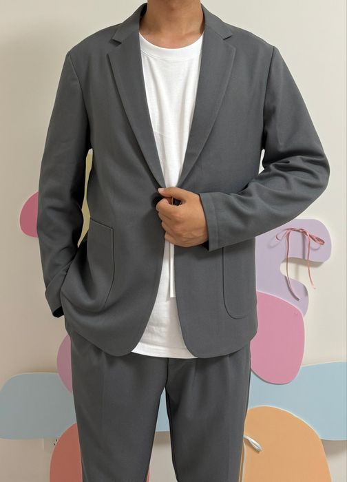 Костюм двойка серый