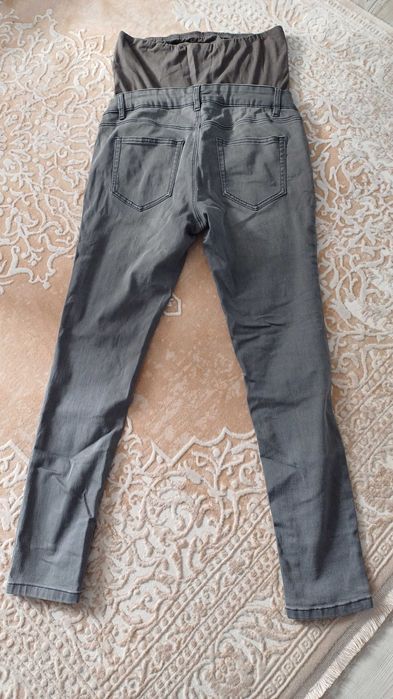 Дънки за бременни